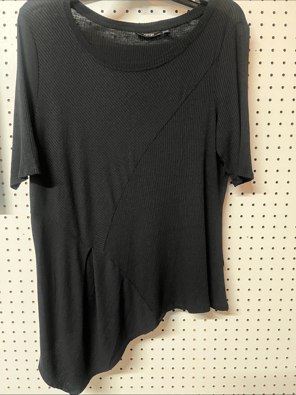 Apt. 9 Black Ribbed Asymmetric Short Sleeve Tee